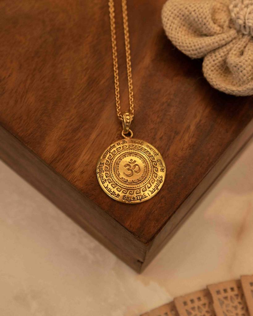 Om Mahamrityunjaya Mantra Pendant (Blessing & Protection)