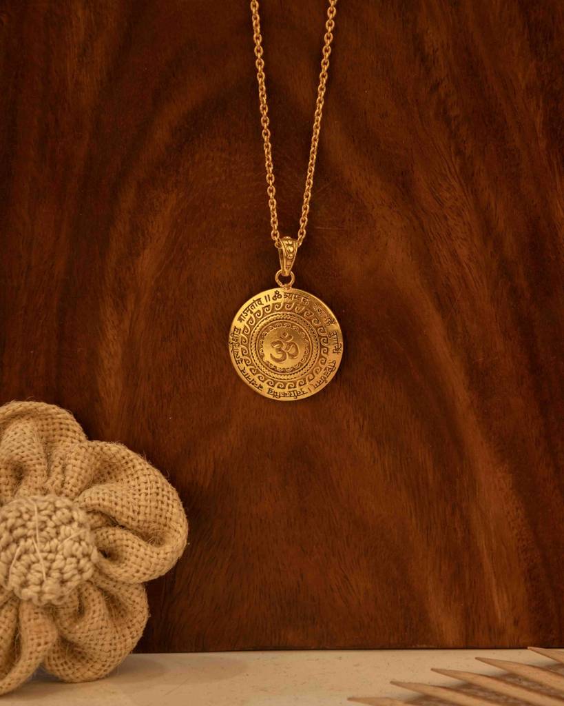 Om Mahamrityunjaya Mantra Pendant (Blessing & Protection)